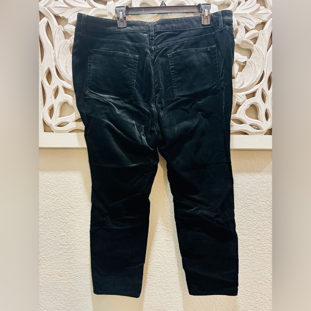 LOFT Black Corduroy Curvy High Waist Slinny Pants - Picture 5 of 10